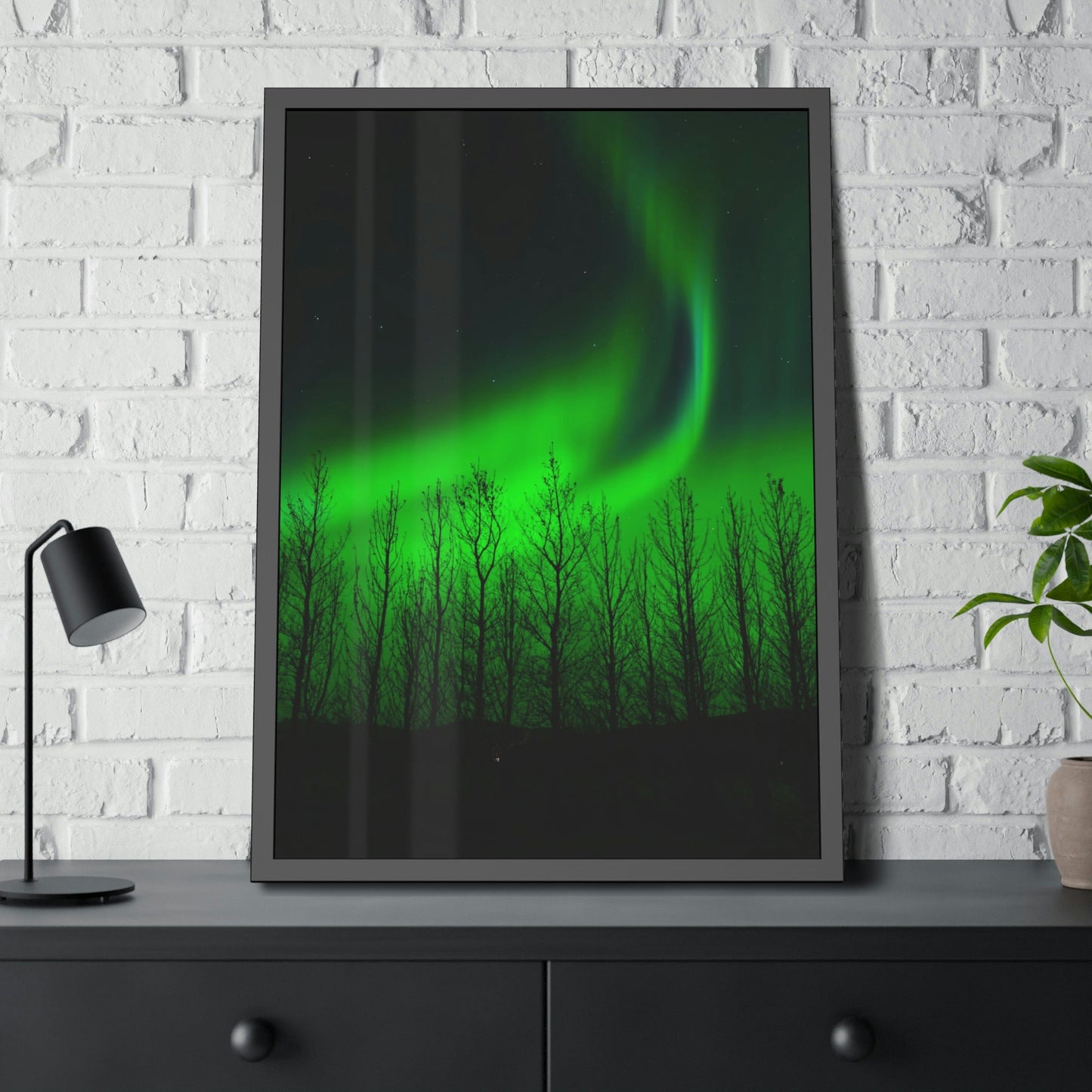 Ethereal Aurora Borealis: A Mesmerizing Masterpiece