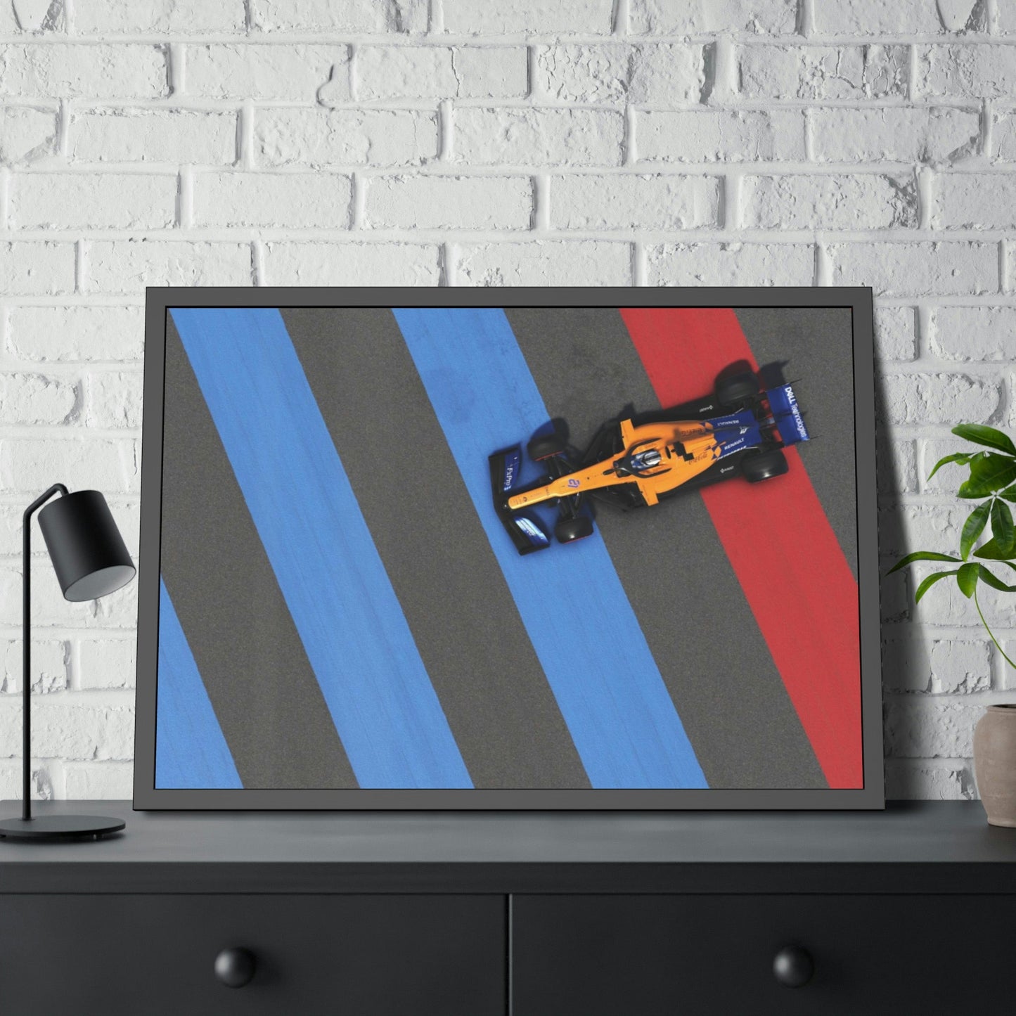 Racing Thrills: Framed Poster & Canvas of F1 Cars in Action