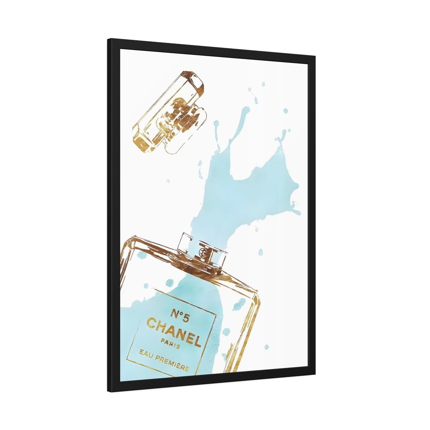 Chic Simplicity: Canvas & Poster Wall Art with a Chanel Flair