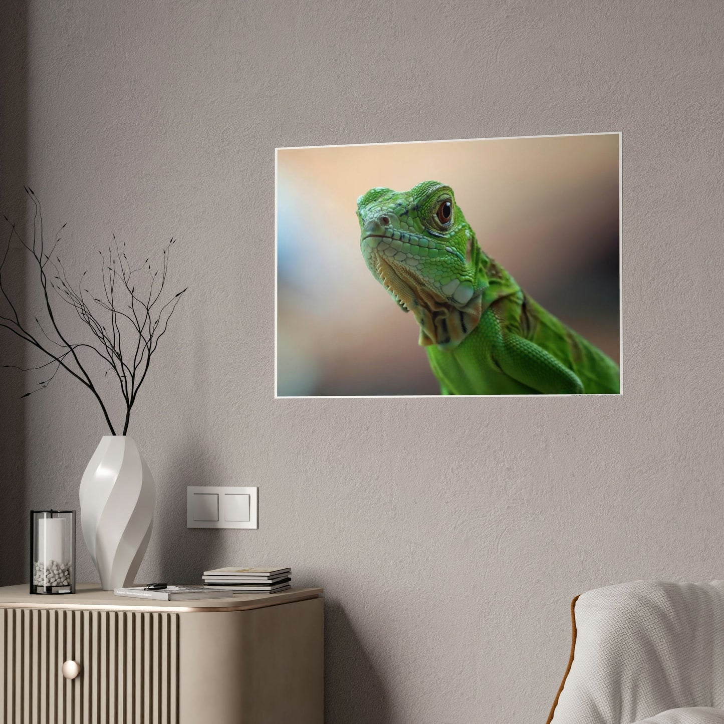 Scaly Beauty: Captivating Lizard Art on Natural Canvas